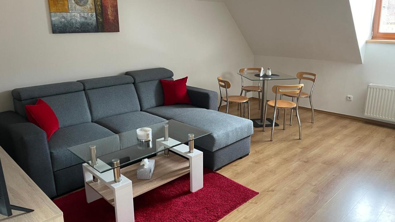 Apartmany U Lva Прахатице Екстериор снимка
